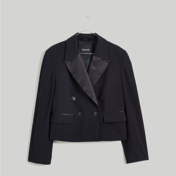 Cropped Tuxedo Blazer - Picture 2 of 11